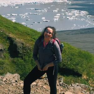 Meet your Posher, Emma